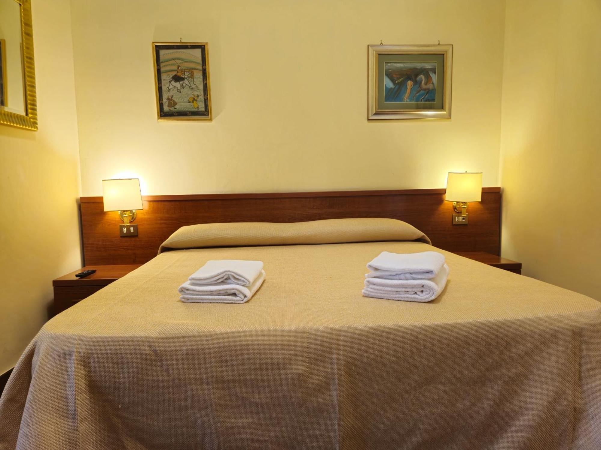 Hotel Azzurra Rome Exterior photo