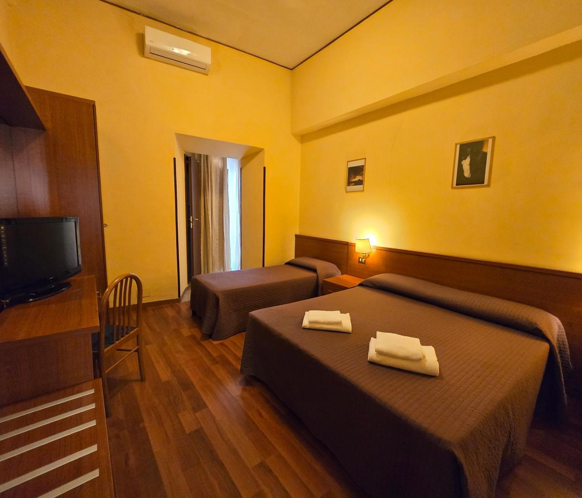Hotel Azzurra Rome Exterior photo